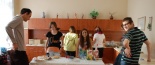 Den otev�en�ch dve��